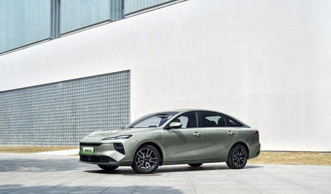 D6的价格、实力与适配人群购车全指南k8