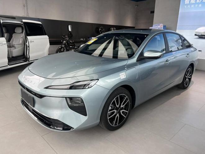 D6的价格、实力与适配人群购车全指南k8凯发国际10万级纯电轿车:荣威(图3) D6的价格、实力与适配人群购车全指南k8凯发国际10万级纯电轿车:荣威(图3)