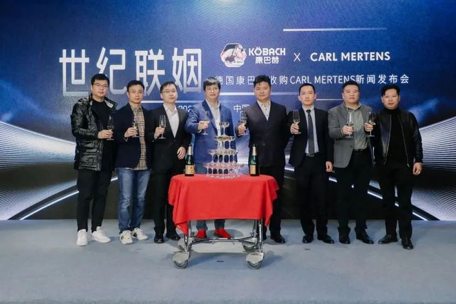 榜后他蹬三轮卖锅干到全球第一k8凯发国际登录高考2次落(图8)